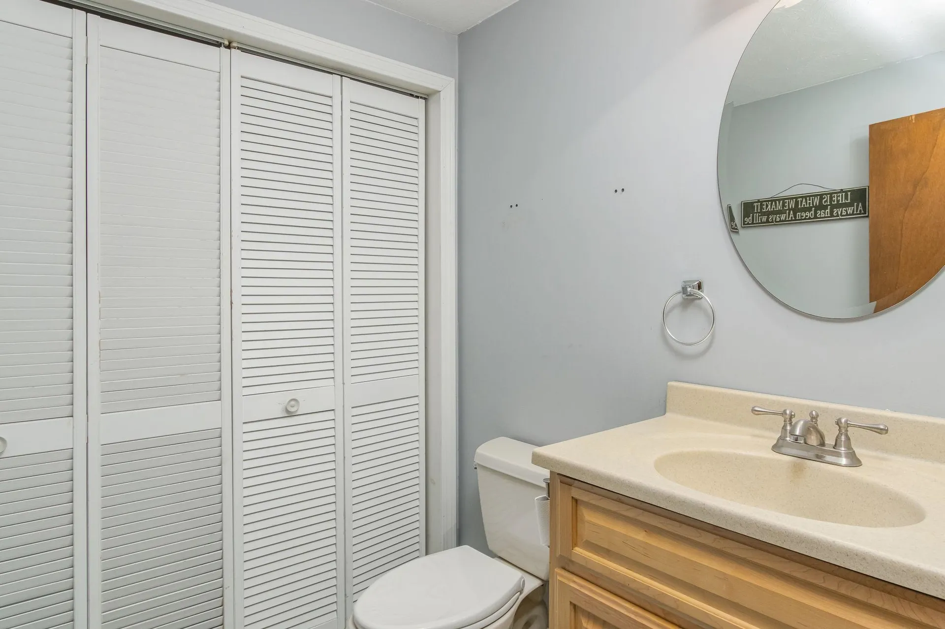 20 Redfield Circle Derry NH 03038-4839