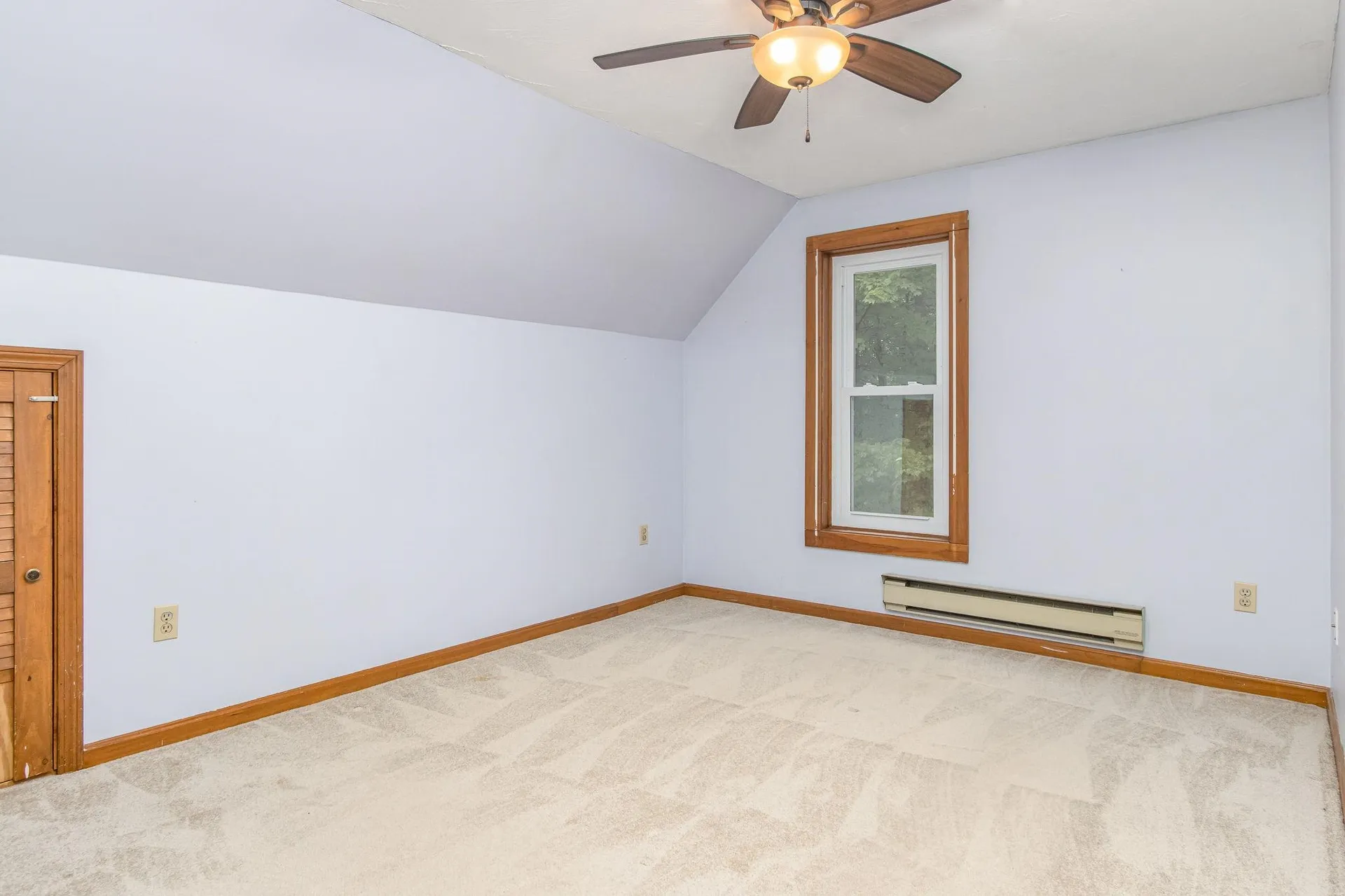 20 Redfield Circle Derry NH 03038-4839
