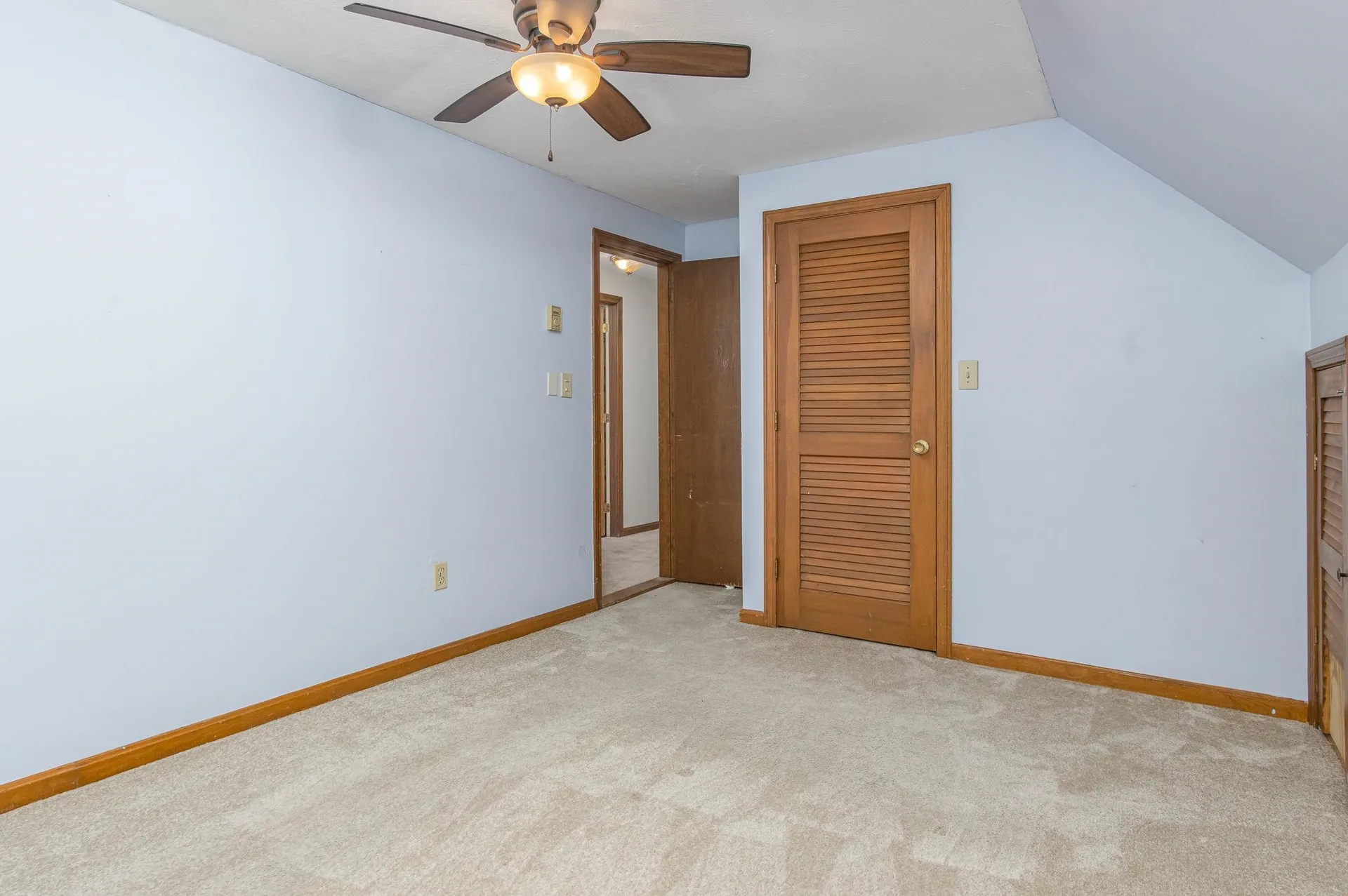20 Redfield Circle Derry NH 03038-4839