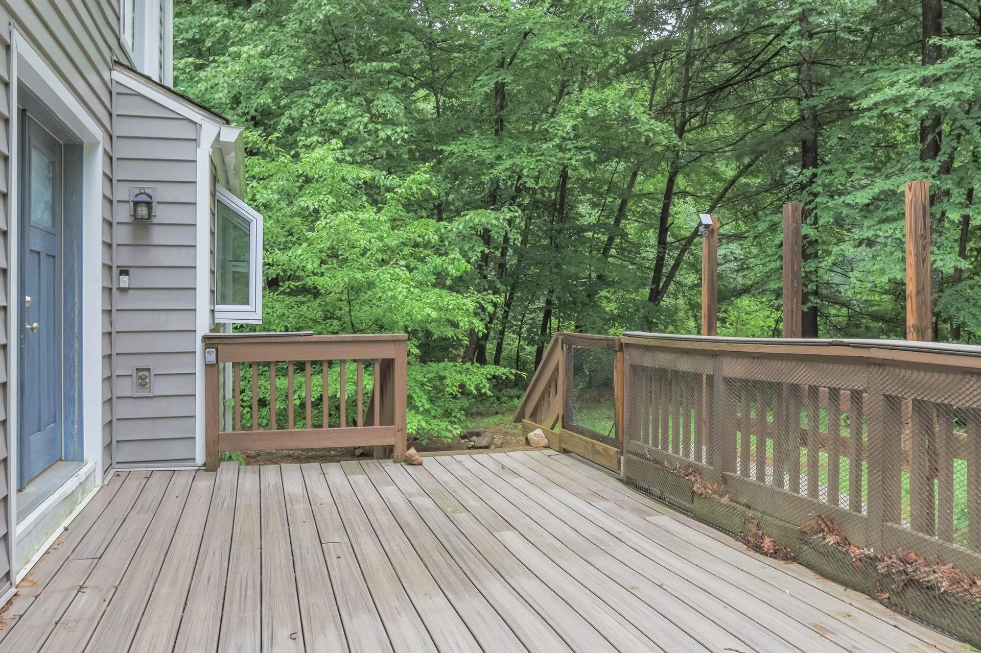 20 Redfield Circle Derry NH 03038-4839