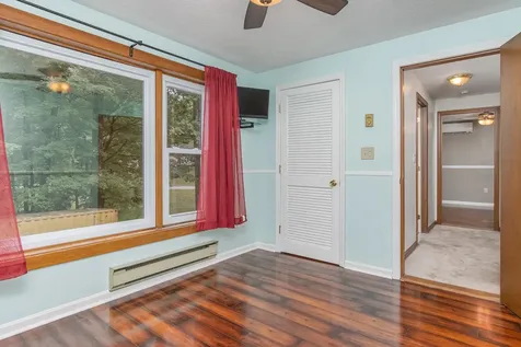 20 Redfield Circle Derry NH 03038-4839
