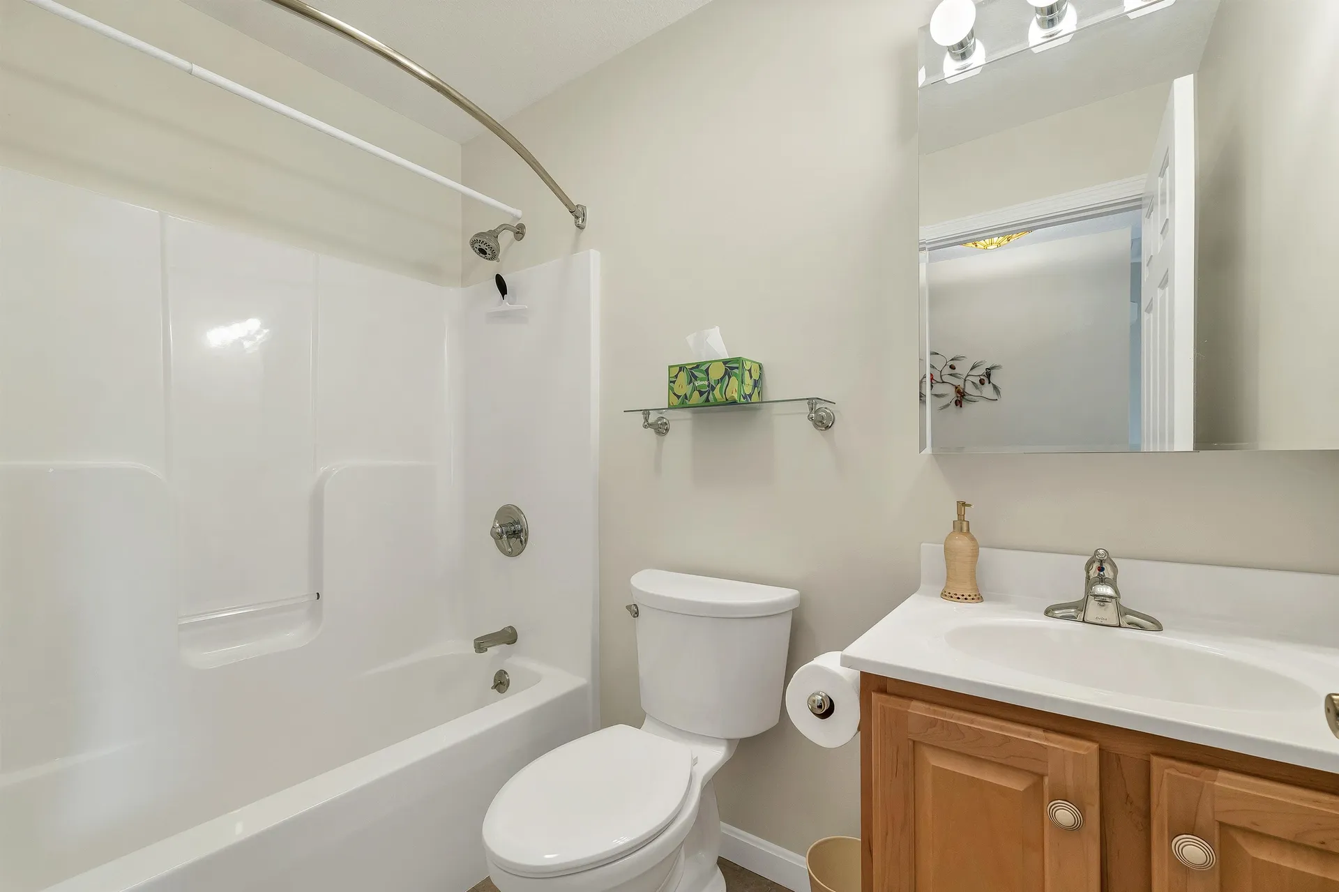 198 Sarah Circle Laconia NH 03246