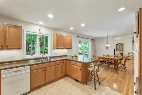 198 Sarah Circle Laconia NH 03246