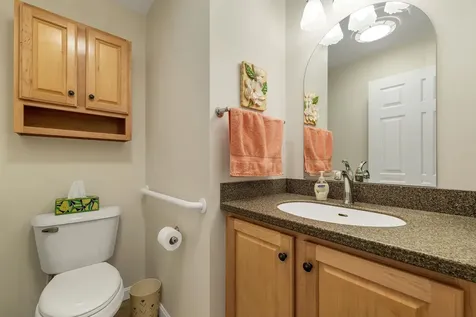 198 Sarah Circle Laconia NH 03246