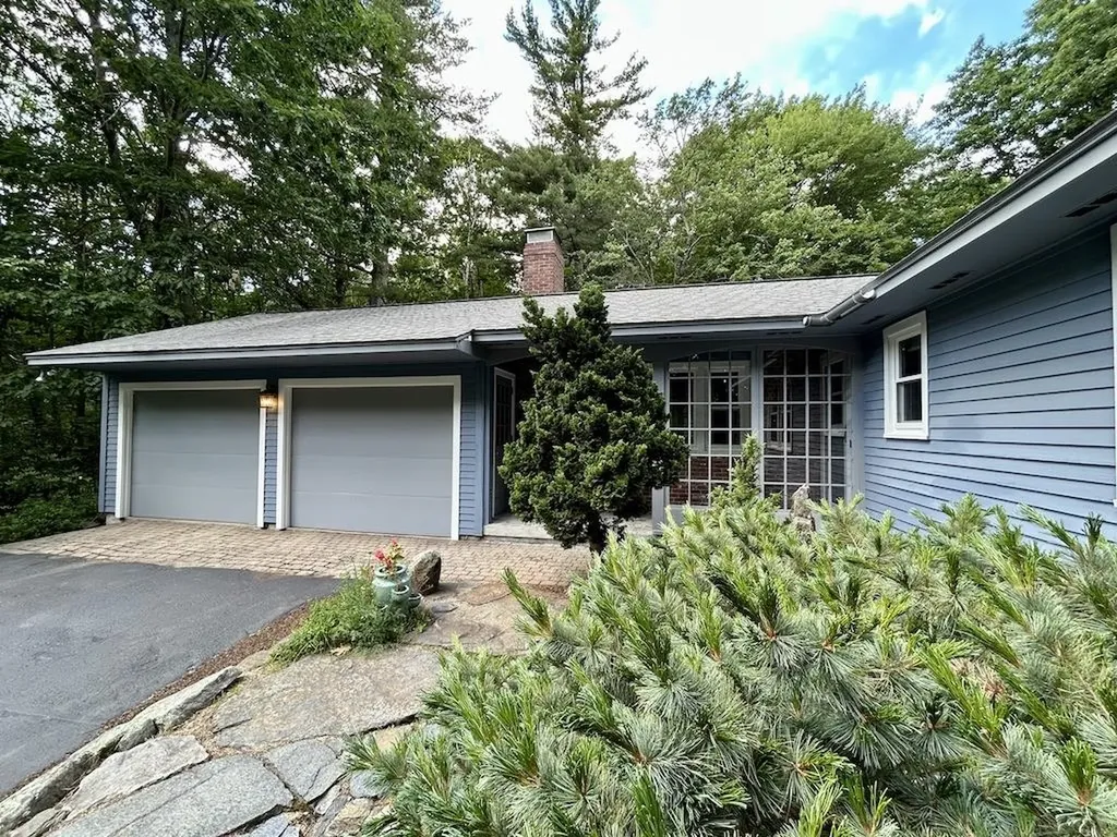 49 Prospect Hill Road Hancock NH 03449