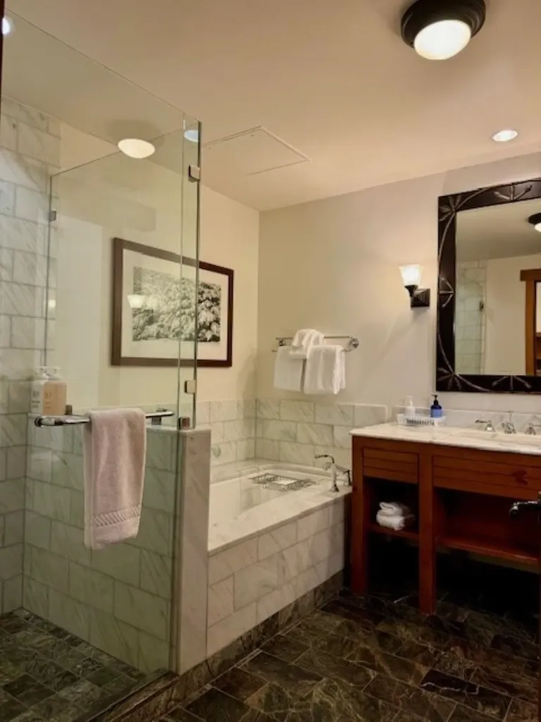 7412 Mountain Road Stowe VT 05672