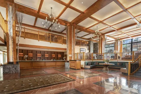 7412 Mountain Road Stowe VT 05672