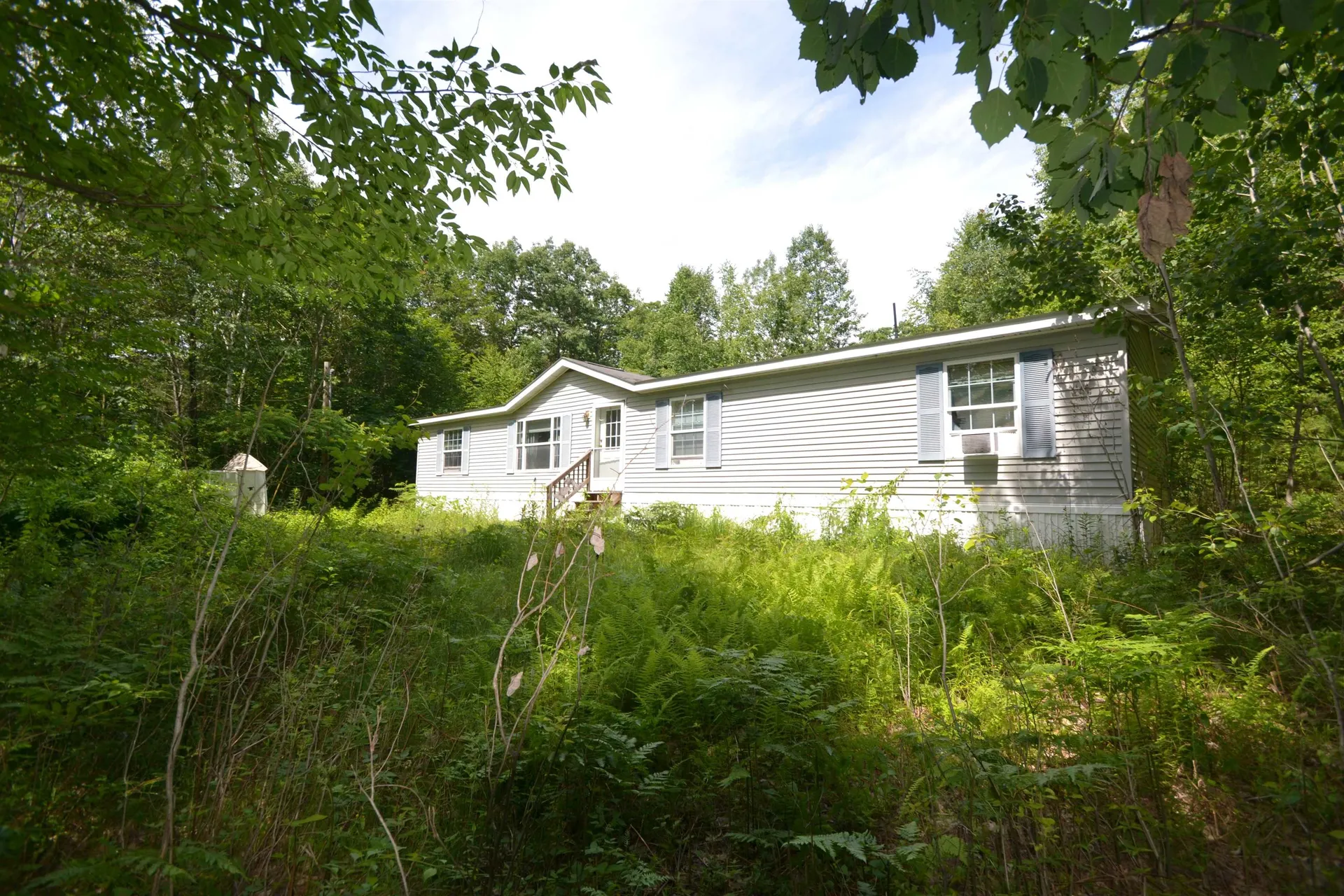 96 Lane Road Holderness NH 03245