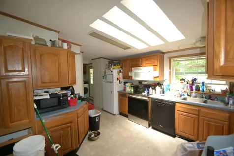 96 Lane Road Holderness NH 03245