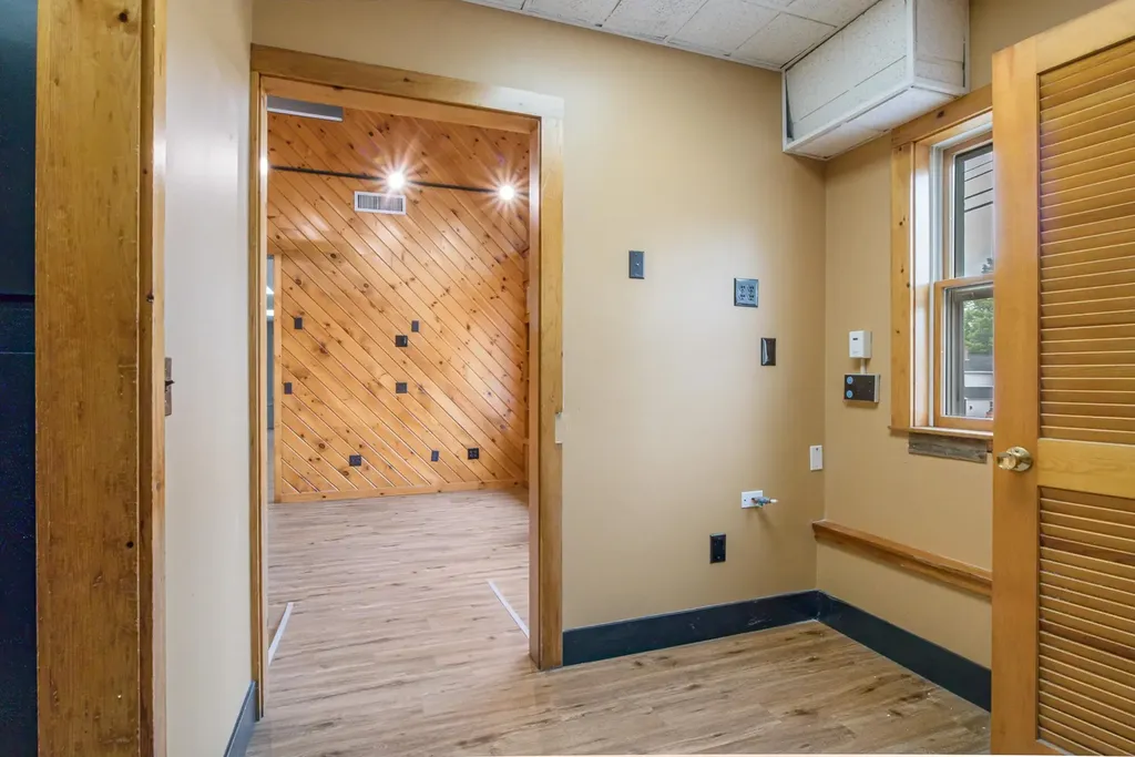 379 High Street Somersworth NH 03878