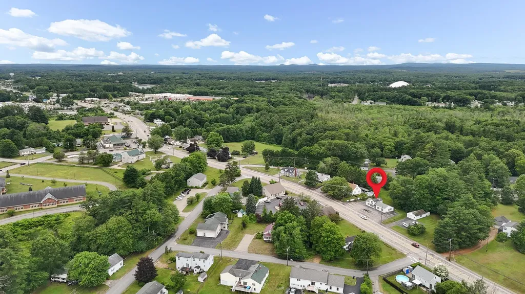 379 High Street Somersworth NH 03878