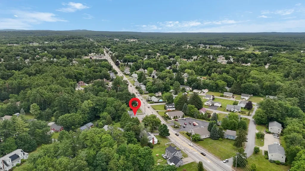 379 High Street Somersworth NH 03878