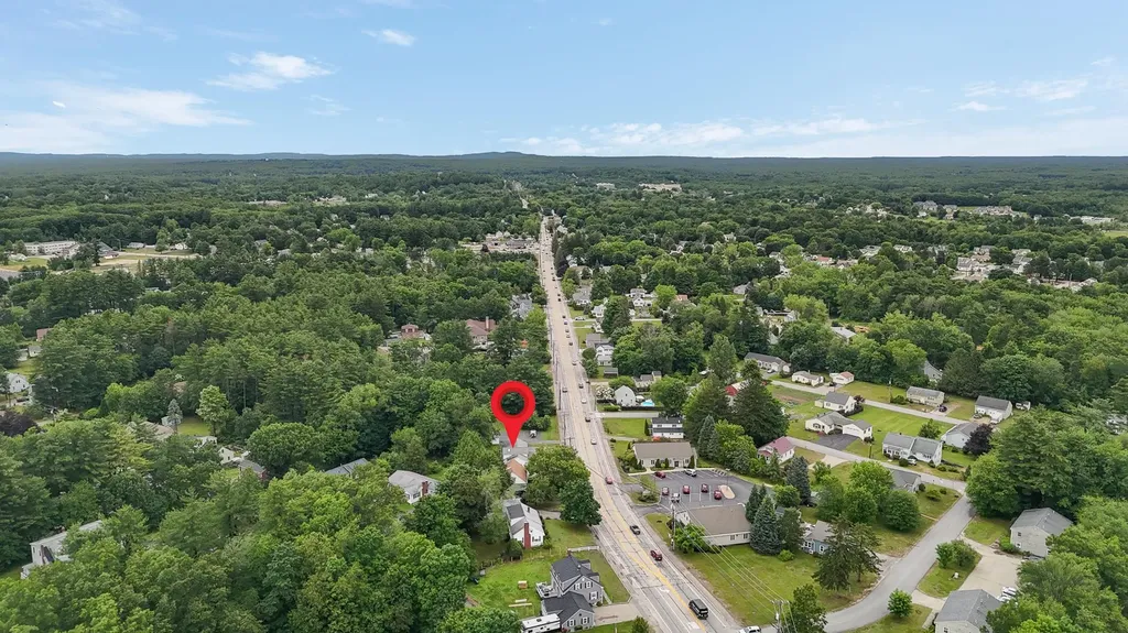 379 High Street Somersworth NH 03878