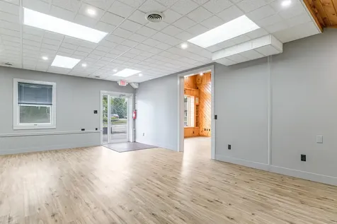 379 High Street Somersworth NH 03878