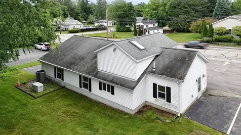 379 High Street Somersworth NH 03878