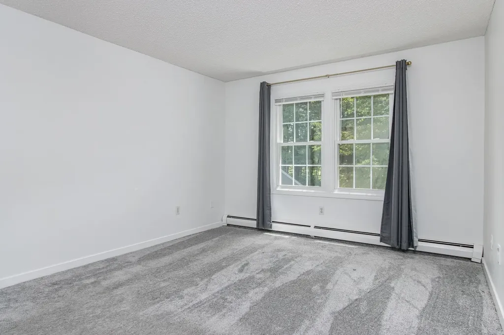 16 Northbrook Drive Manchester NH 03102