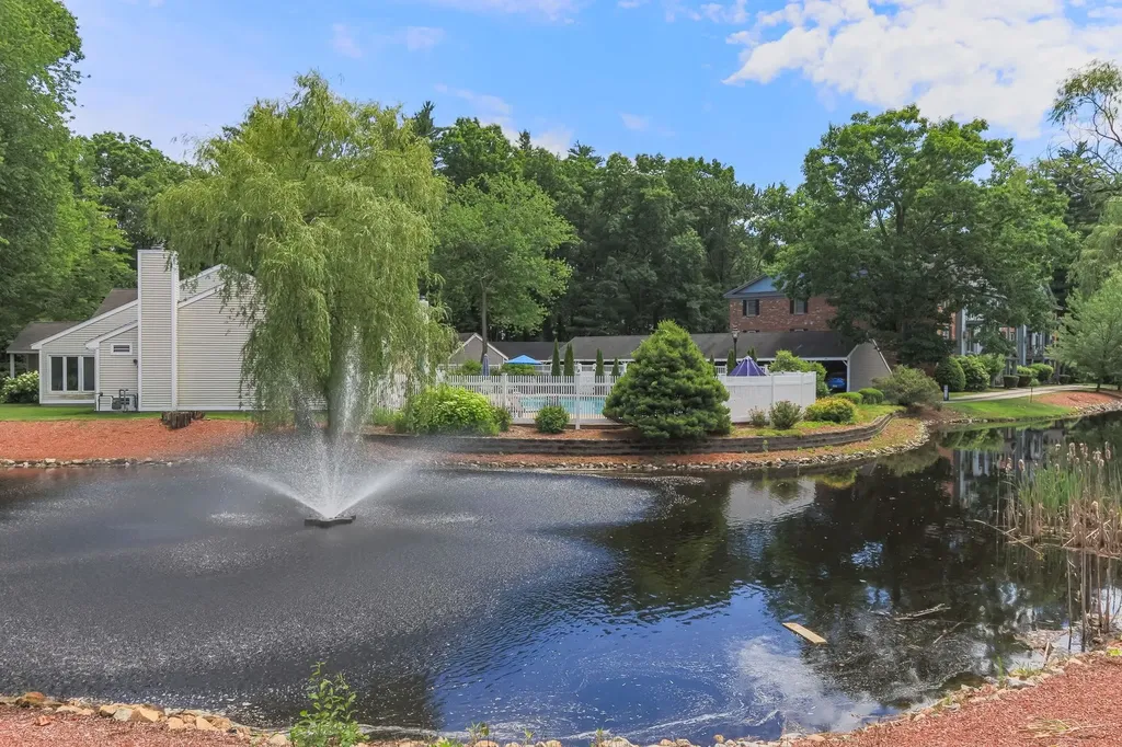 16 Northbrook Drive Manchester NH 03102
