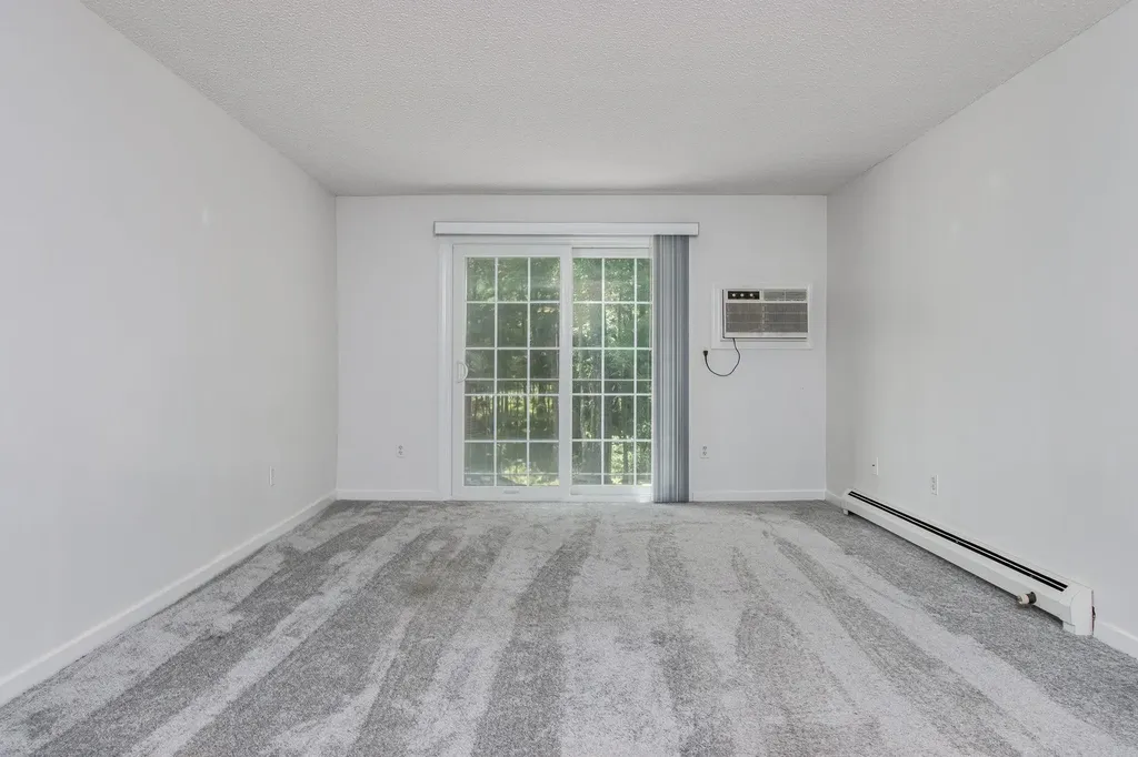 16 Northbrook Drive Manchester NH 03102
