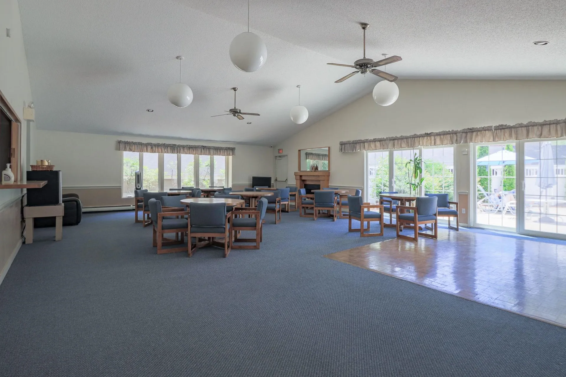 16 Northbrook Drive Manchester NH 03102
