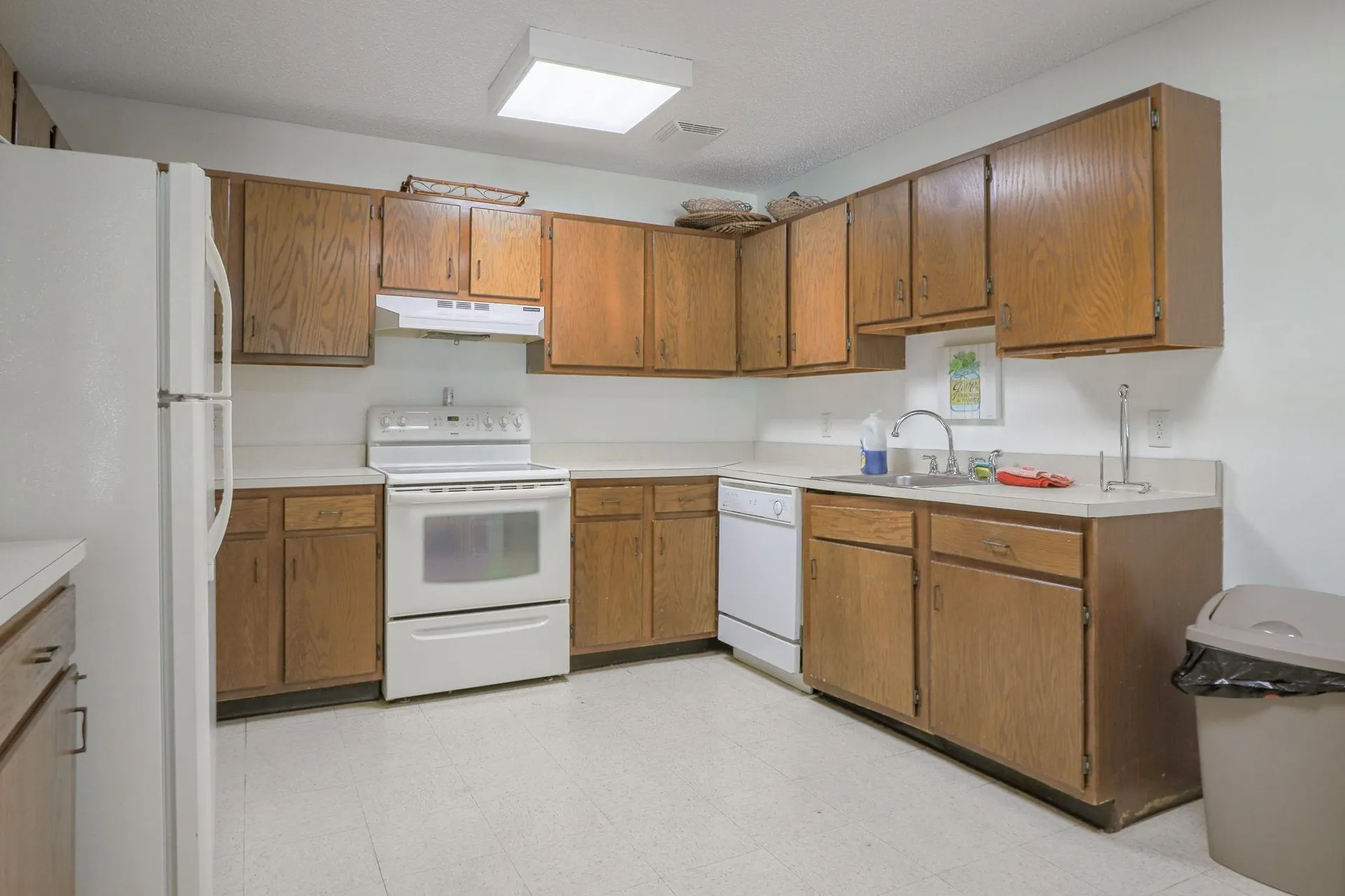 16 Northbrook Drive Manchester NH 03102