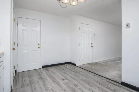 16 Northbrook Drive Manchester NH 03102