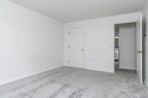 16 Northbrook Drive Manchester NH 03102