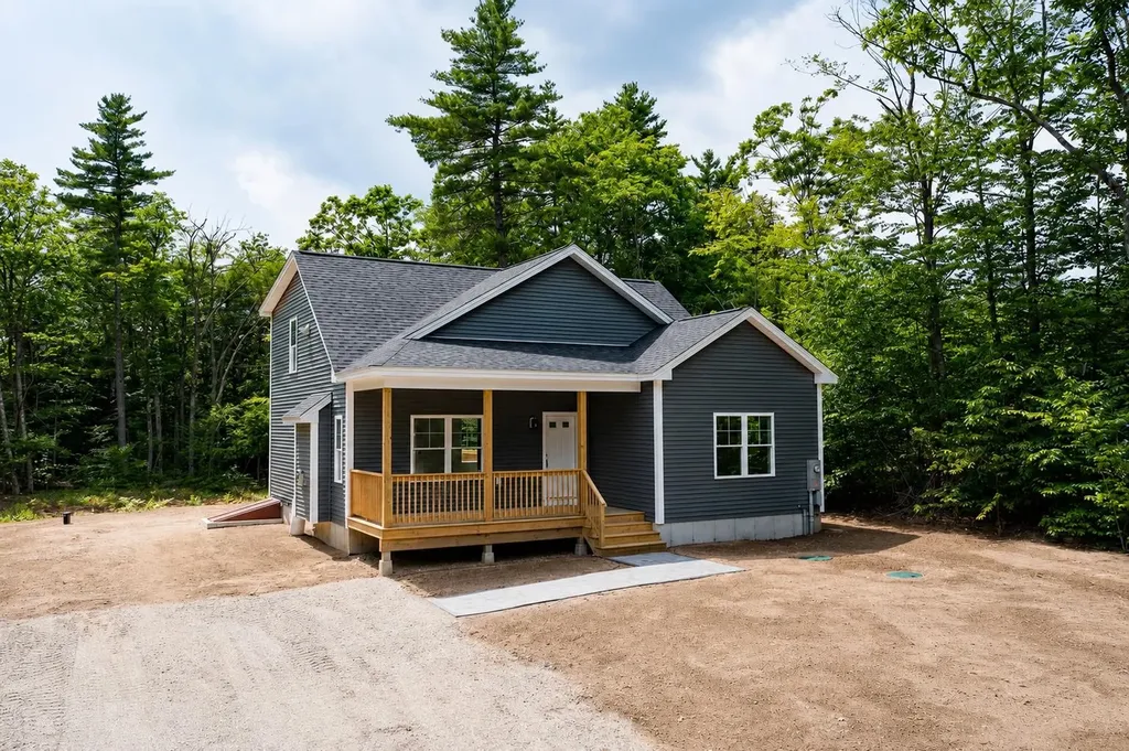 626 Province Road Gilmanton NH 03237