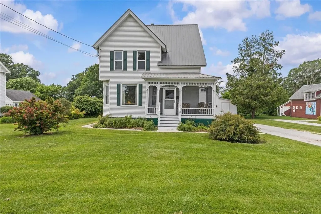 23 Spring Street Swanton VT 05488