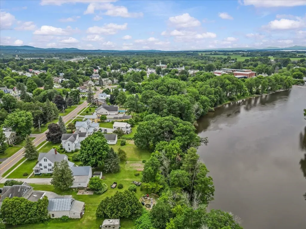 23 Spring Street Swanton VT 05488
