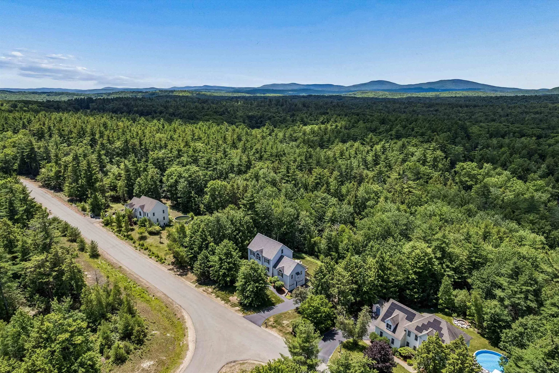 8 Margaret Circle Mont Vernon NH 03057