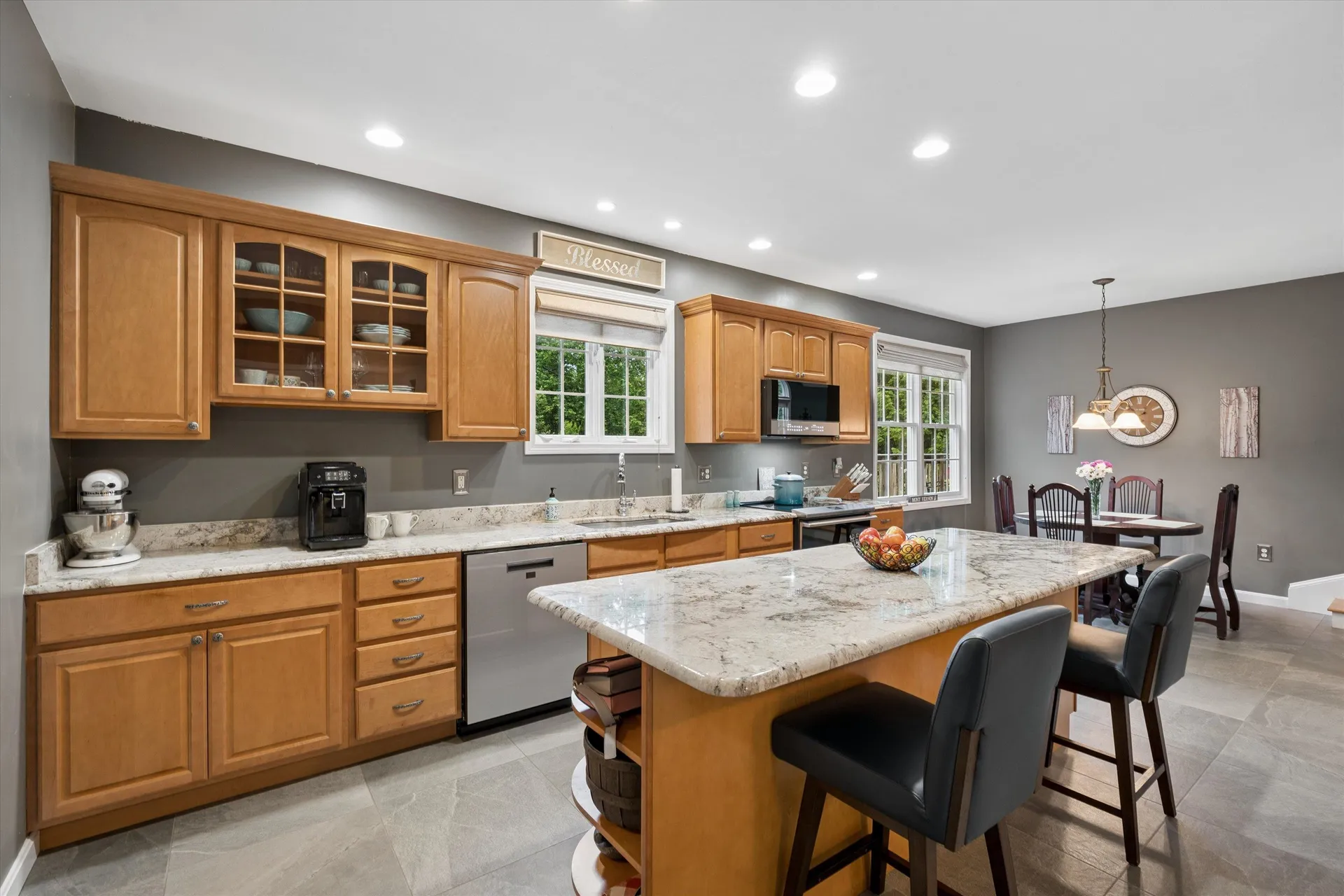 8 Margaret Circle Mont Vernon NH 03057