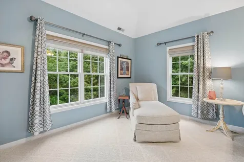 8 Margaret Circle Mont Vernon NH 03057