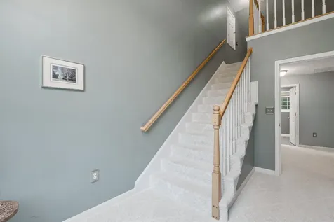 8 Margaret Circle Mont Vernon NH 03057