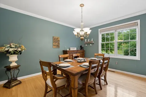 8 Margaret Circle Mont Vernon NH 03057
