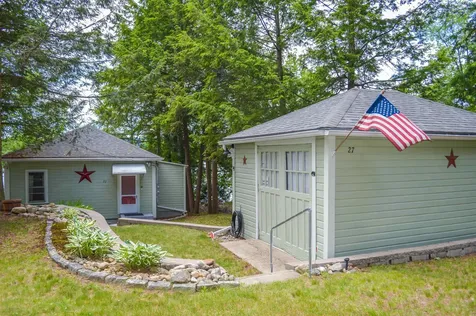 27 Waters Edge Road Swanzey NH 03431