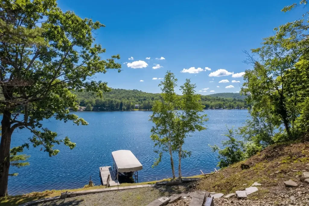 95 Rockview Road Castleton VT 05735
