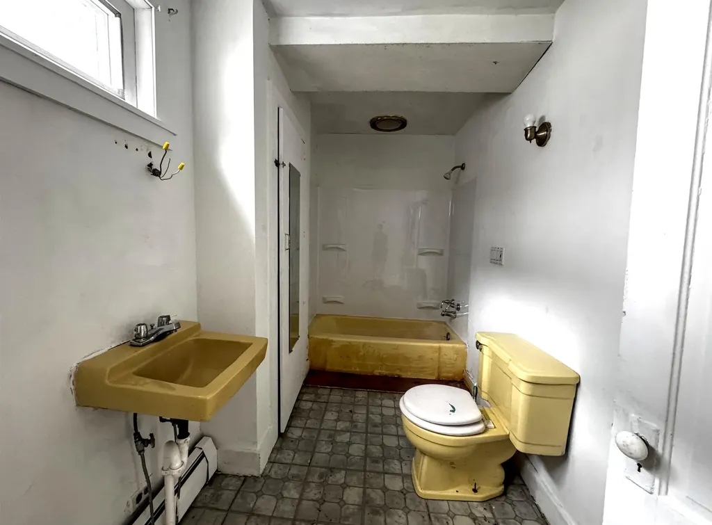 127 Dewey Street Bennington VT 05201
