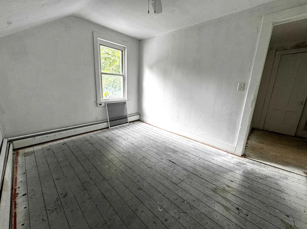 127 Dewey Street Bennington VT 05201