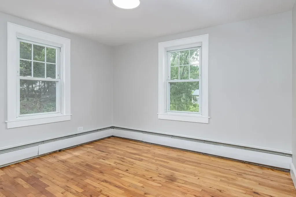 30 Dawson Avenue Manchester NH 03104
