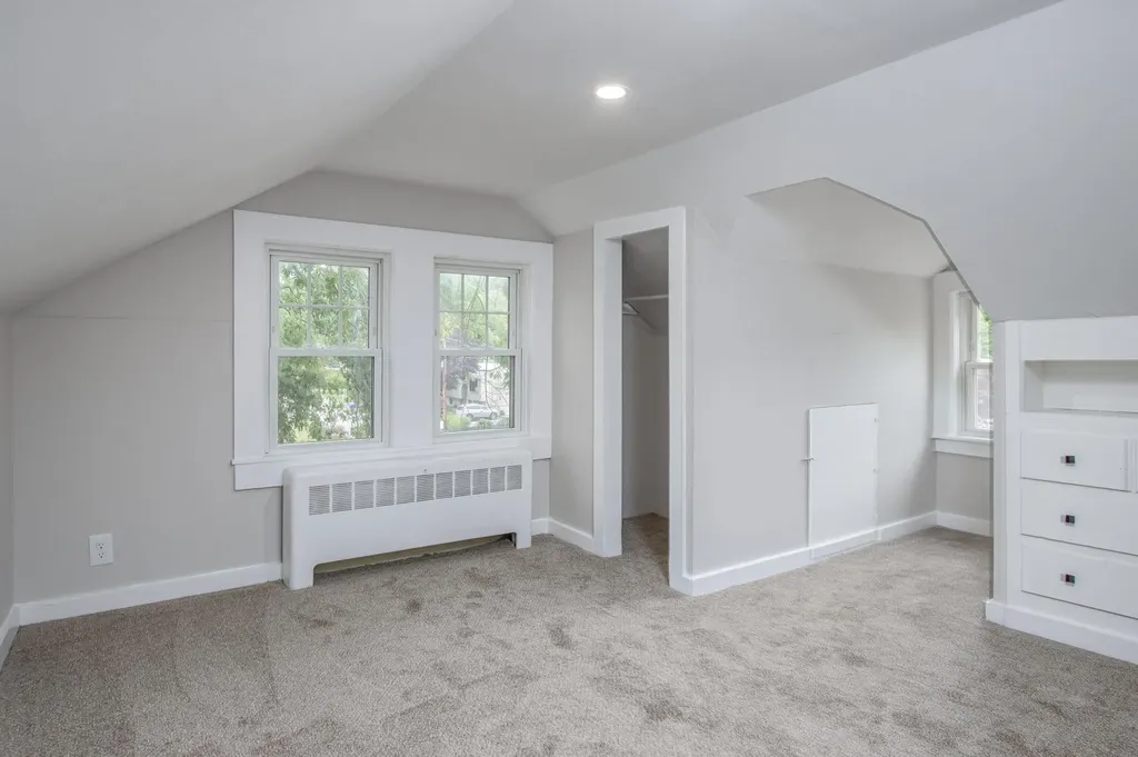 30 Dawson Avenue Manchester NH 03104