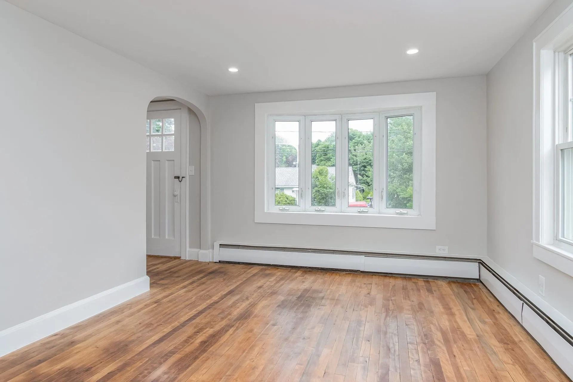 30 Dawson Avenue Manchester NH 03104
