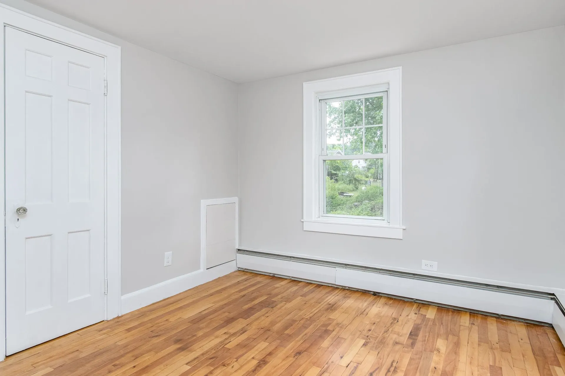 30 Dawson Avenue Manchester NH 03104
