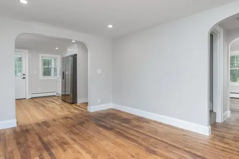 30 Dawson Avenue Manchester NH 03104