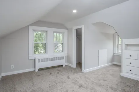 30 Dawson Avenue Manchester NH 03104