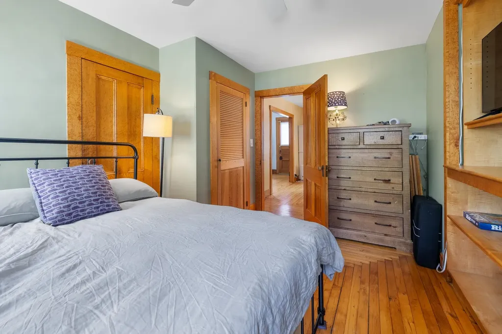 2706 East Woodstock Road Woodstock VT 05091