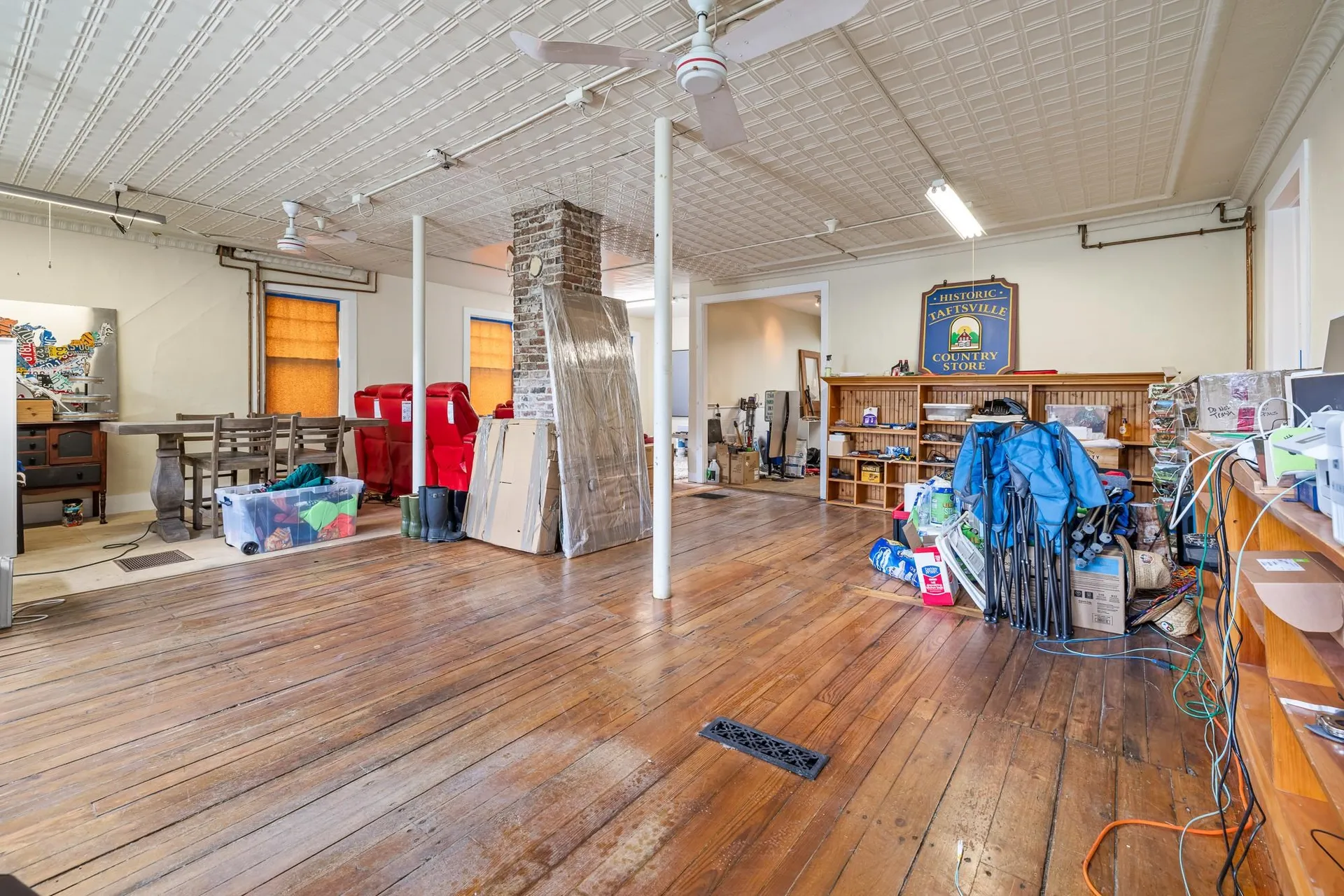 2706 East Woodstock Road Woodstock VT 05091