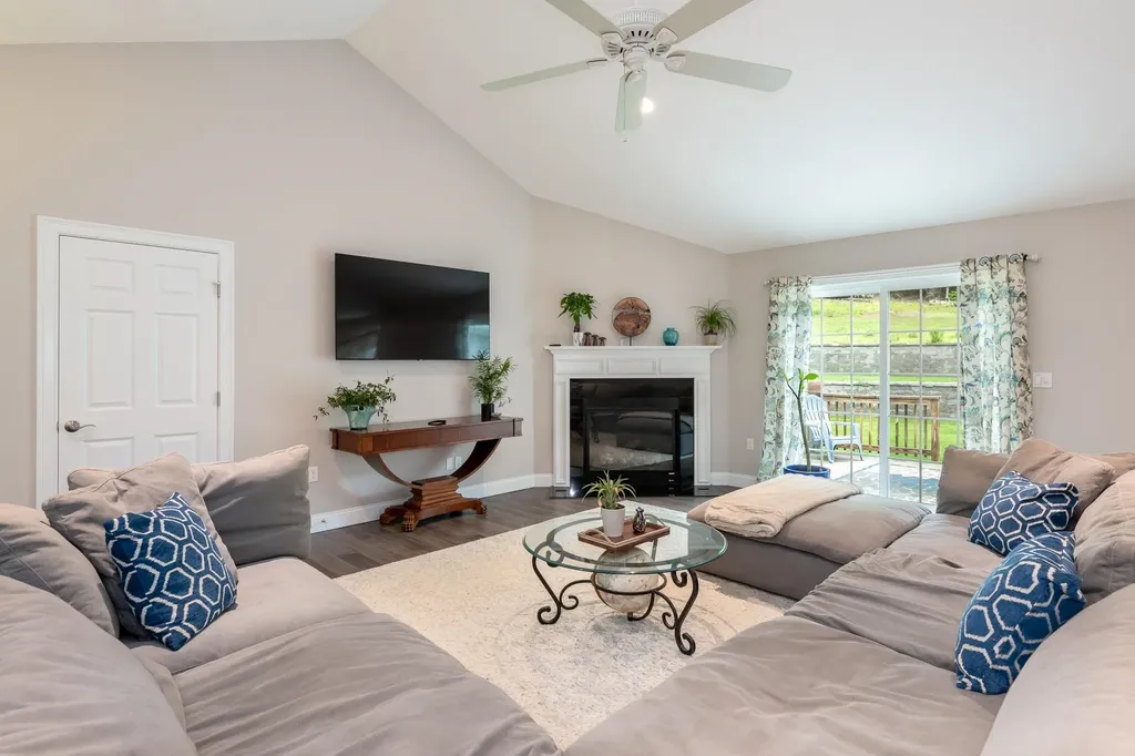 1 Winchester Drive Sanbornton NH 03269