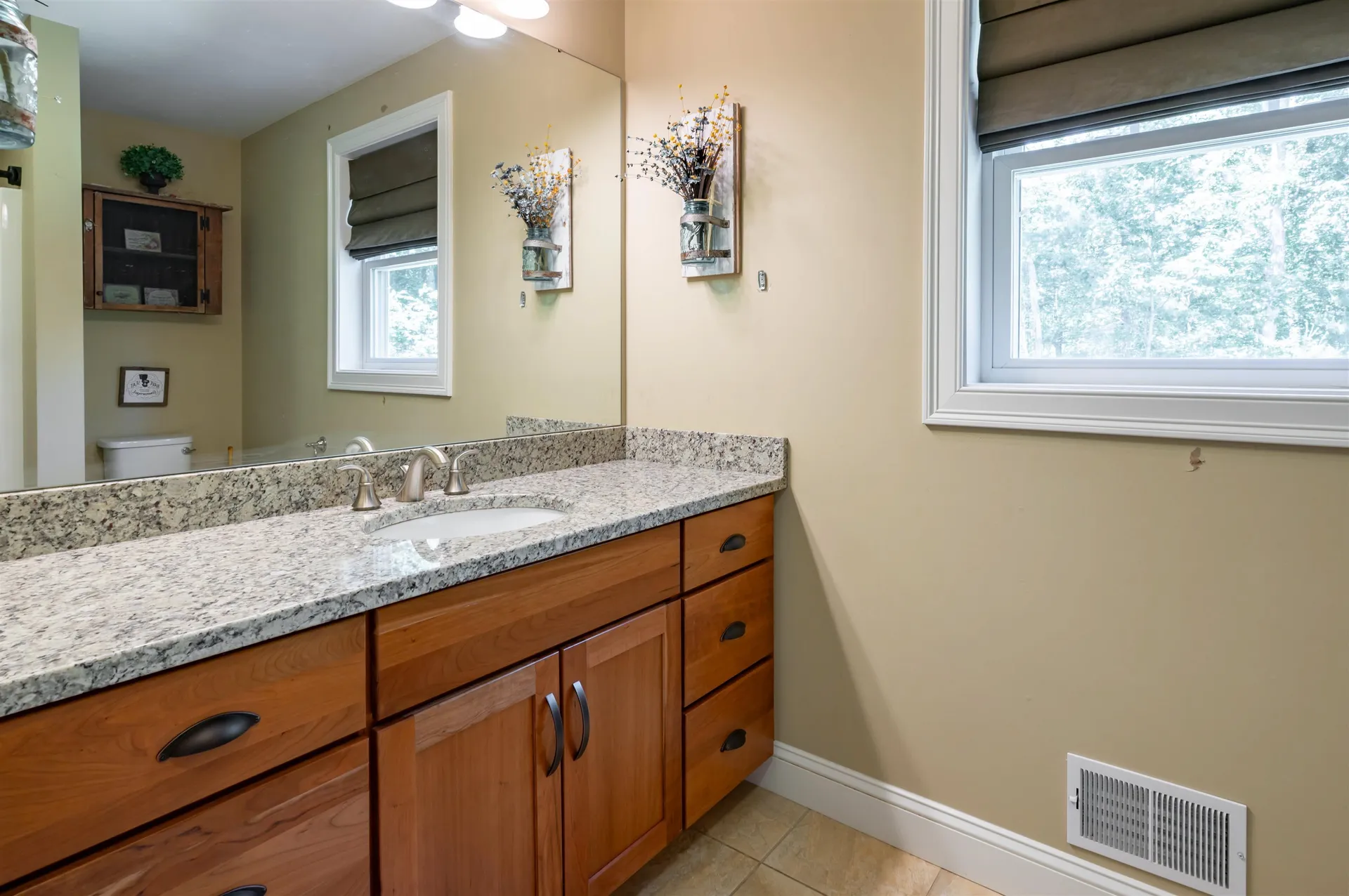 7 N Salem Road Hampstead NH 03841