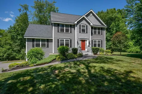 7 N Salem Road Hampstead NH 03841