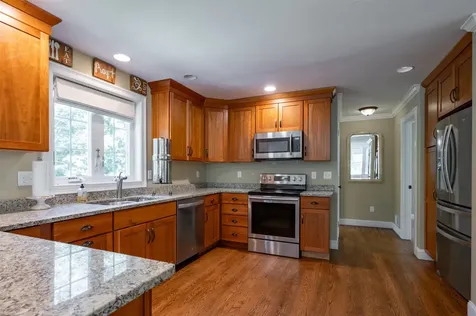 7 N Salem Road Hampstead NH 03841